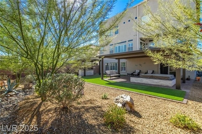 Building Photo - 8604 Grove Mill Ct