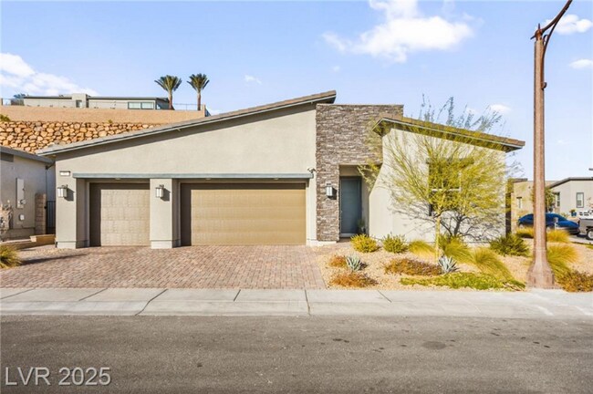 Building Photo - 52 Reverie Hts Ave