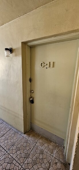 Building Photo - 1851 NE 168th St