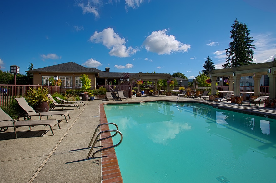 Building Photo - Hawks Ridge Apartments