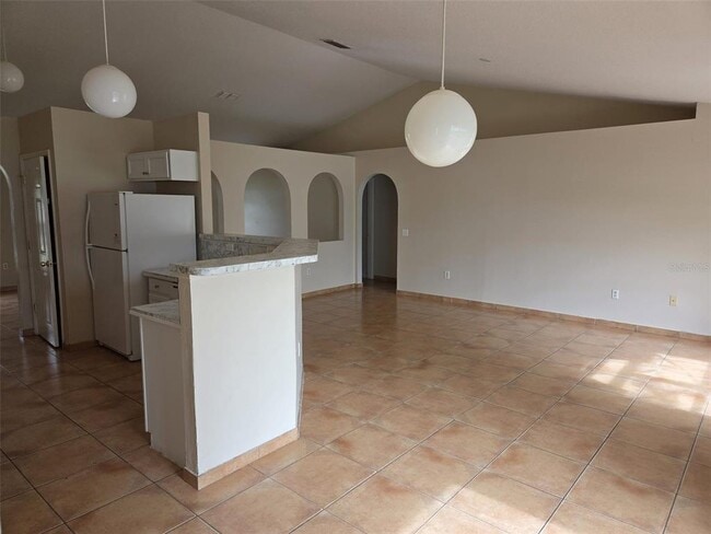 Building Photo - 786 Gila Dr