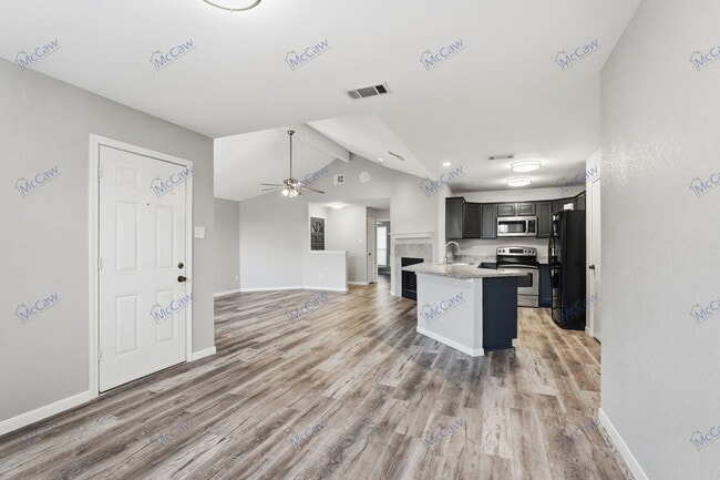 Building Photo - 2218 Prairie Creek Trail