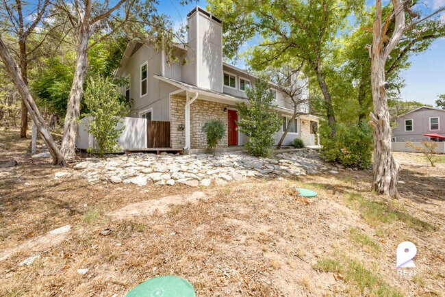 Building Photo - 1430 Redbud Trail