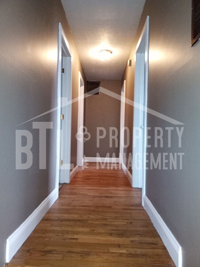 Building Photo - Wonderful home in the Heart of Branson!