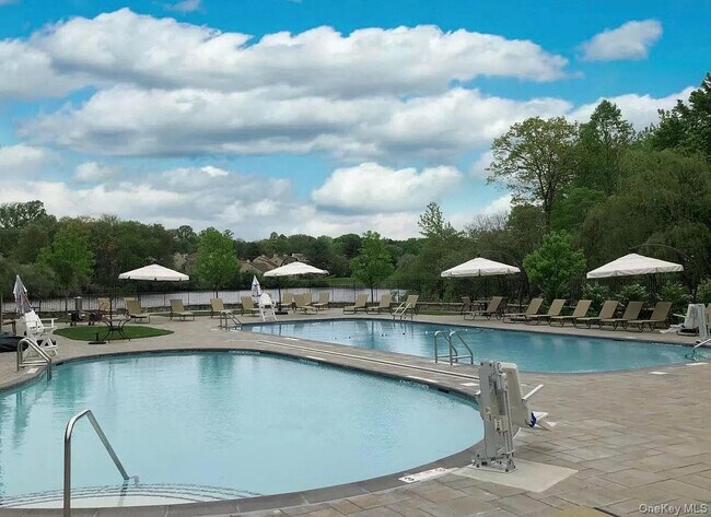 Building Photo - 314 Boulder Ridge Rd