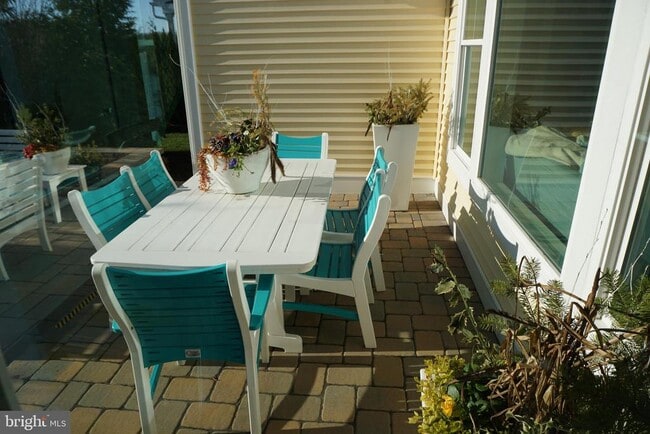 Building Photo - 31611 Exeter Way