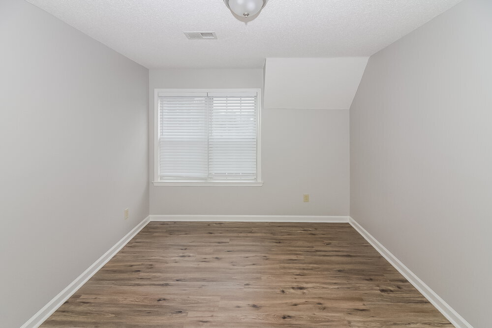 Building Photo - 1700 Torrington Ct