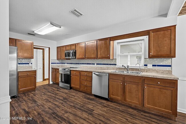 Building Photo - 4603 Jammes Rd