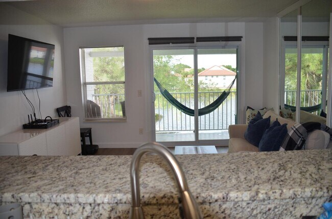 Building Photo - 253 Cypress Point Dr