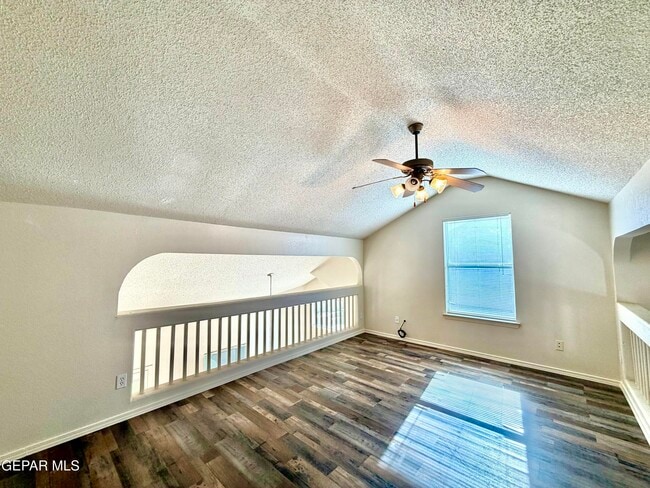 Building Photo - 436 Oakhurst Ln