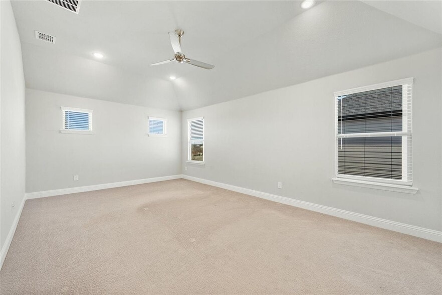 Building Photo - 4159 Runway Mews