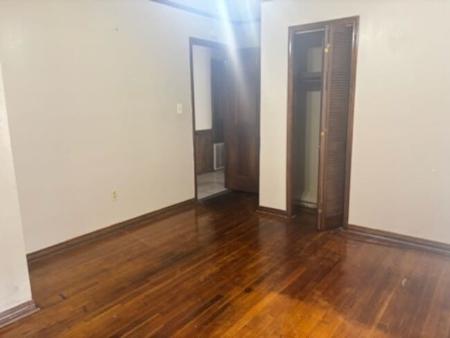 Building Photo - 3957 California Ave