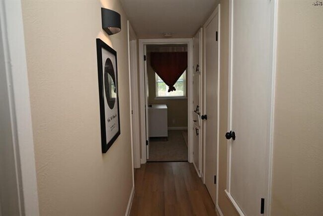 Building Photo - Spacious 4 Bedroom Brick Home Near Sheppard AFB with Fenced Backyard