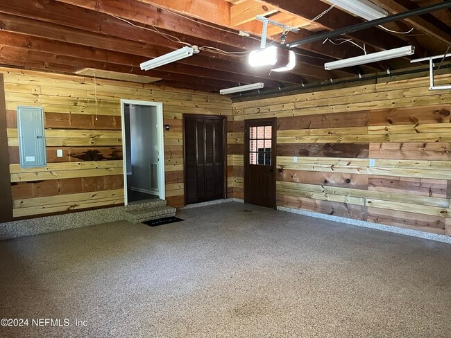 Building Photo - 2374 Stafford Dr