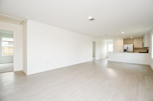 Building Photo - 6859 Lantana Leaf Ln