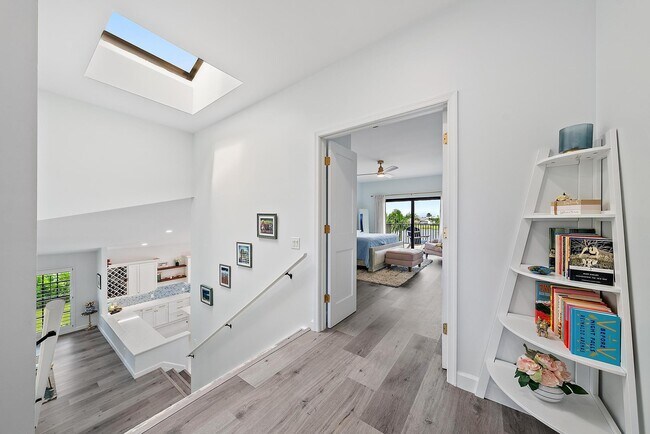 Building Photo - 129 Olympus Way