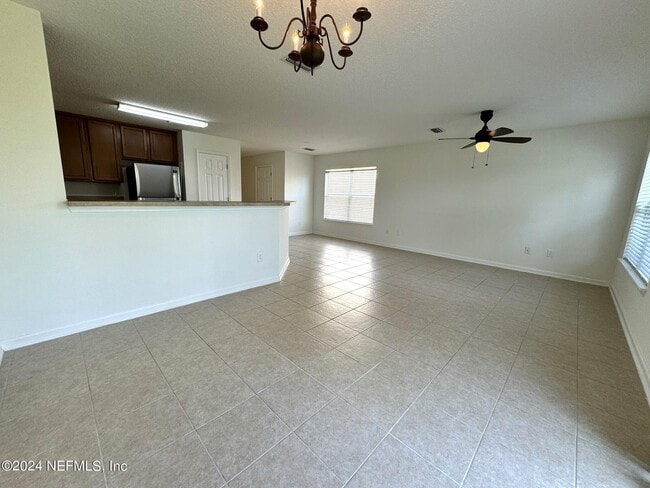 Building Photo - 1500 Calming Water Dr
