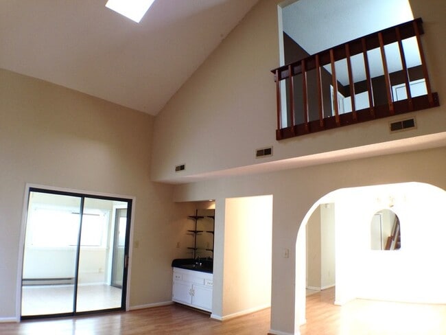 Building Photo - 5436 Chatham Lake Dr