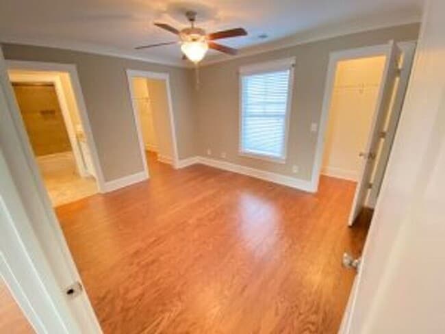 Building Photo - 303 Newport Hill Ln