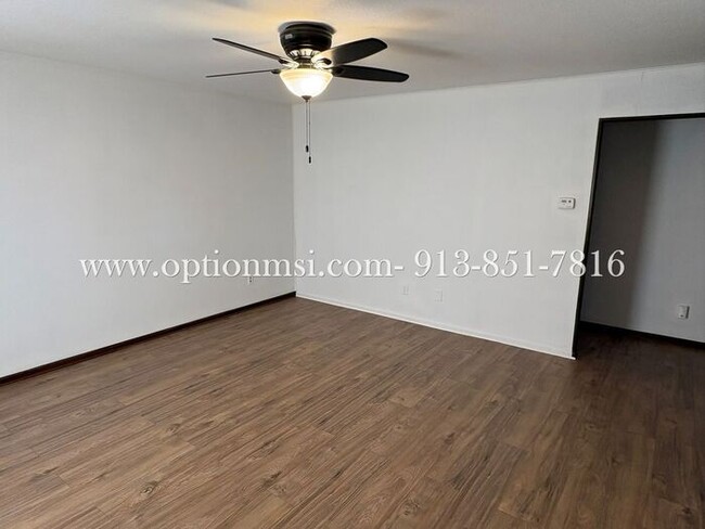 Building Photo - Nook on the Northside!