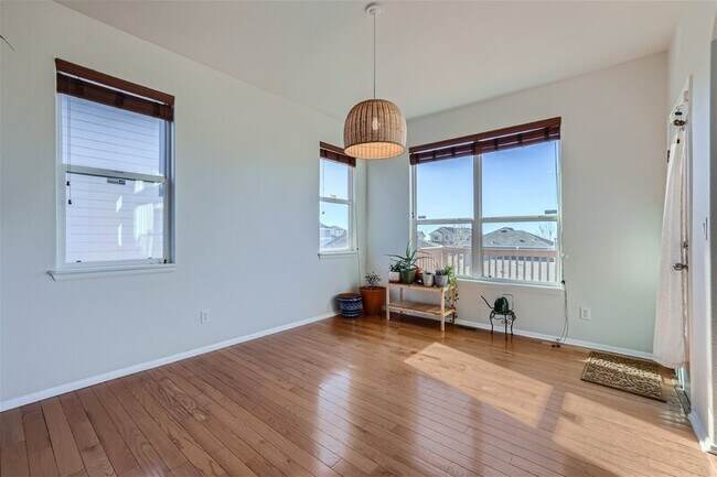 Building Photo - 7767 Orange Sunset Dr
