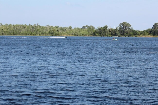 Building Photo - 50989 U S 27 Unit