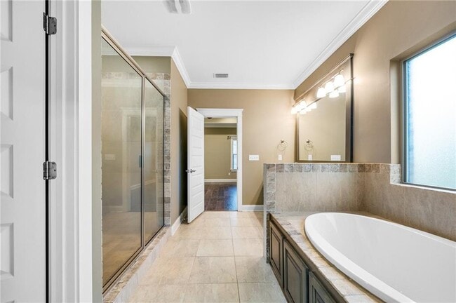 Building Photo - 7817 Hemlock St