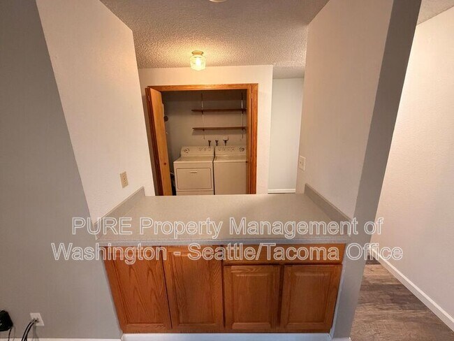 Building Photo - 18417 40th Ave E