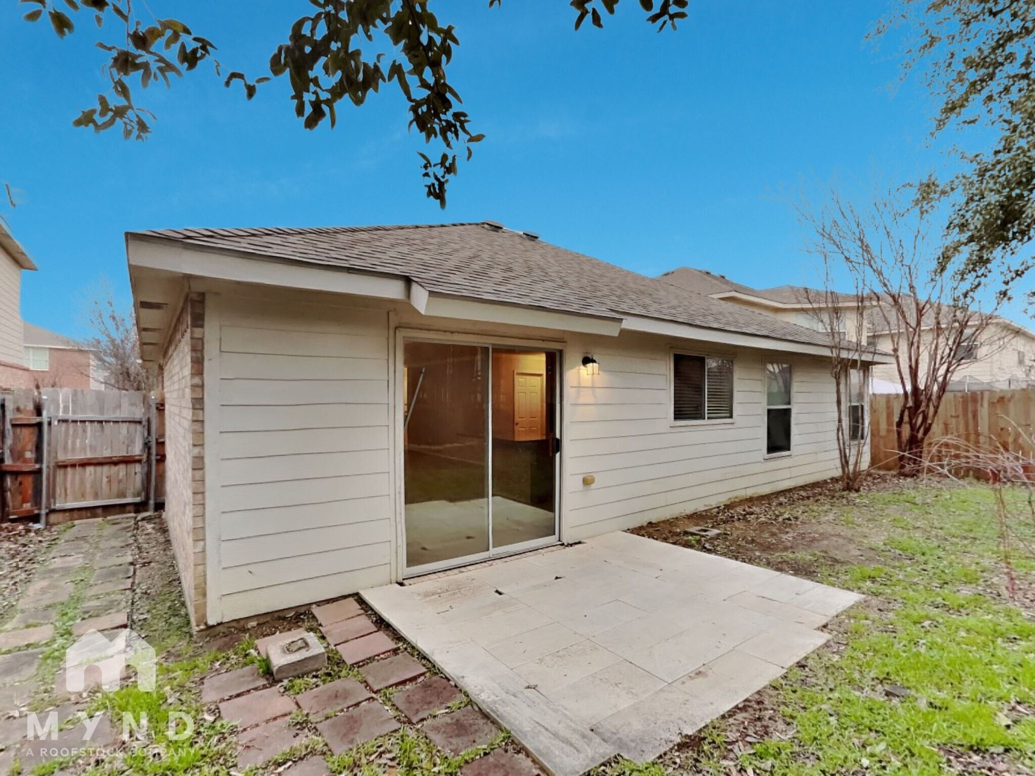 Building Photo - 4908 Thorn Hollow Dr