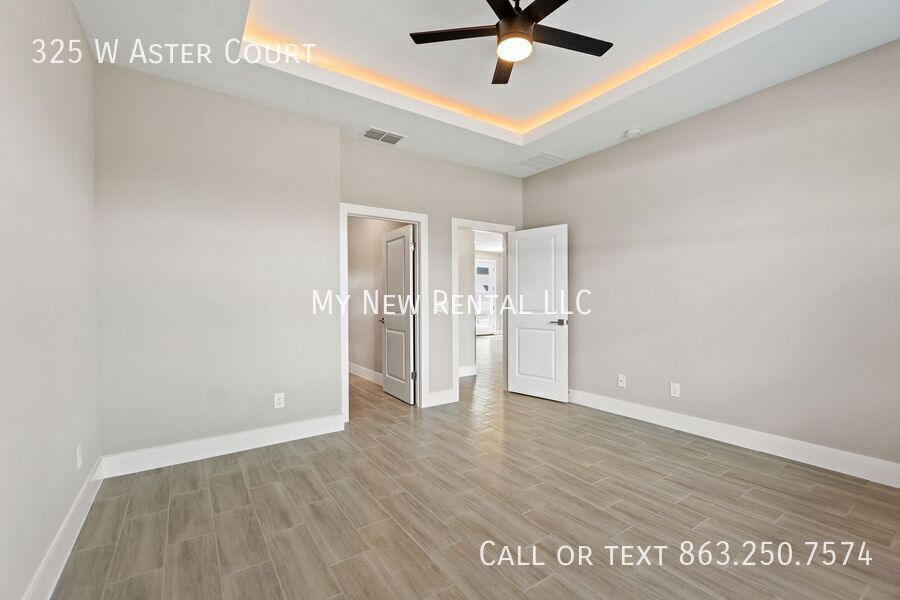 Building Photo - 325 W Aster Ct