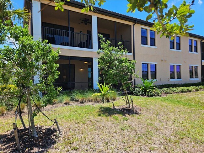 Building Photo - 10042 Crooked Crk Dr