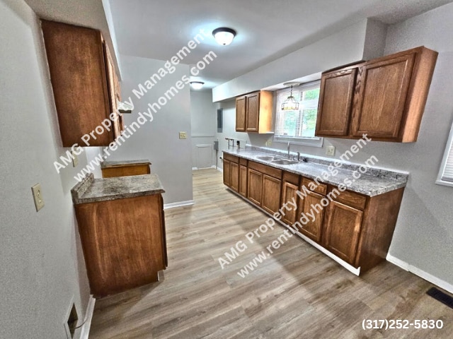 Building Photo - 1365 Farley Dr