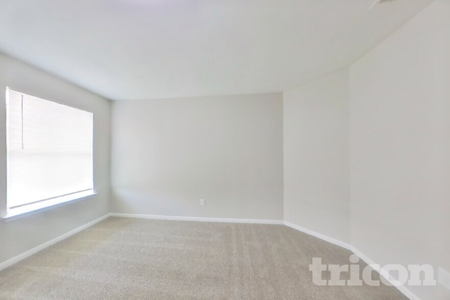 Building Photo - 9215 Dewberry Blossom Ln