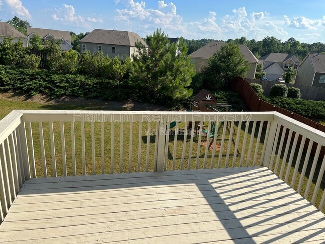 Building Photo - 4770 Leatherstone Way