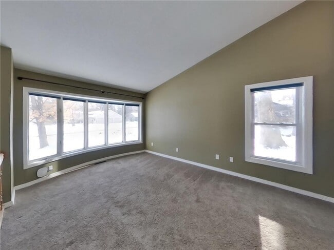 Building Photo - 8641 Emerson Ave N