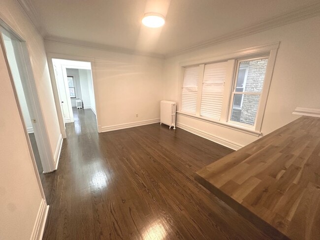 Building Photo - 5814 N Campbell Ave