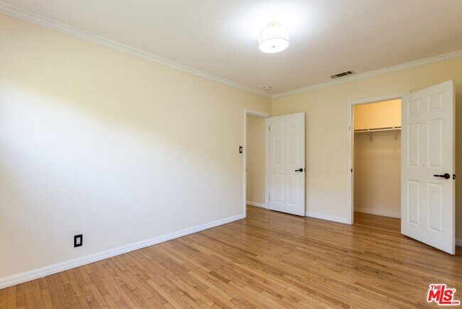 Building Photo - 1974 Preuss Rd