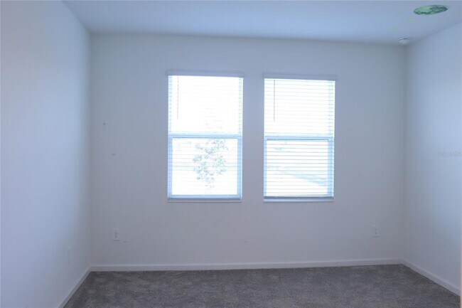 Building Photo - 34558 Shellback St