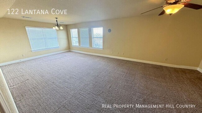 Building Photo - 122 Lantana Cove