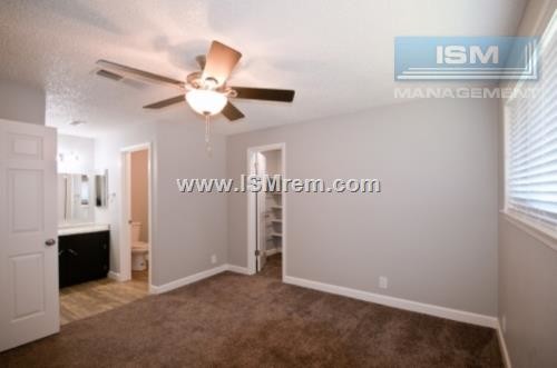 Building Photo - Riverview Condominiums