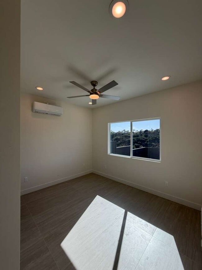 Building Photo - 3326 Altadena Ave.