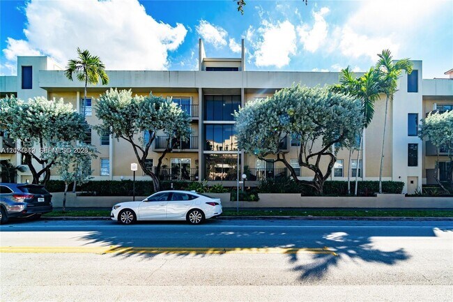 Building Photo - 110 Salamanca Ave