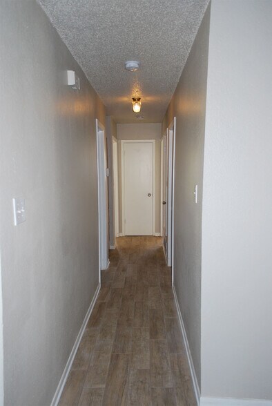 Building Photo - 3502 Chisholm Trail