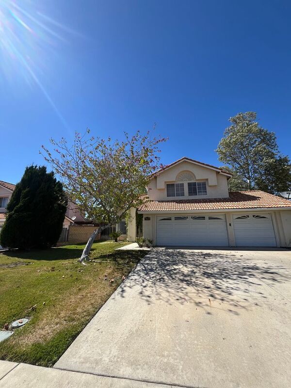Primary Photo - 29658 Ramsey Ct
