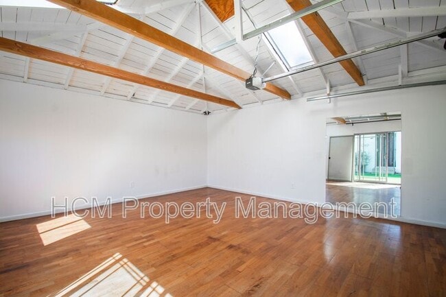 Building Photo - 1781 1/2 Washington Way