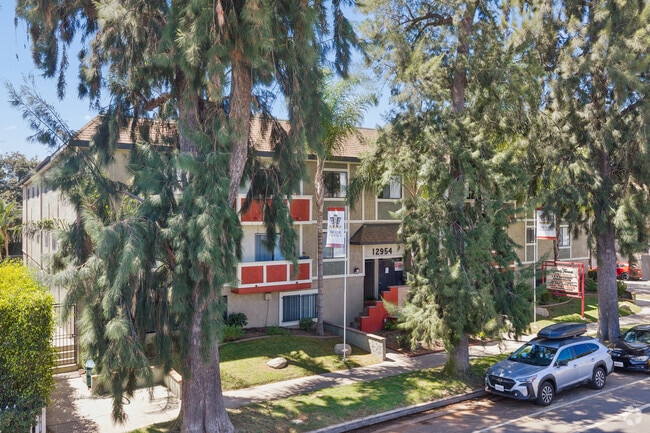 Building Photo - Brody Terrace Apartments