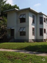 Building Photo - 1709 Buchanan St NE
