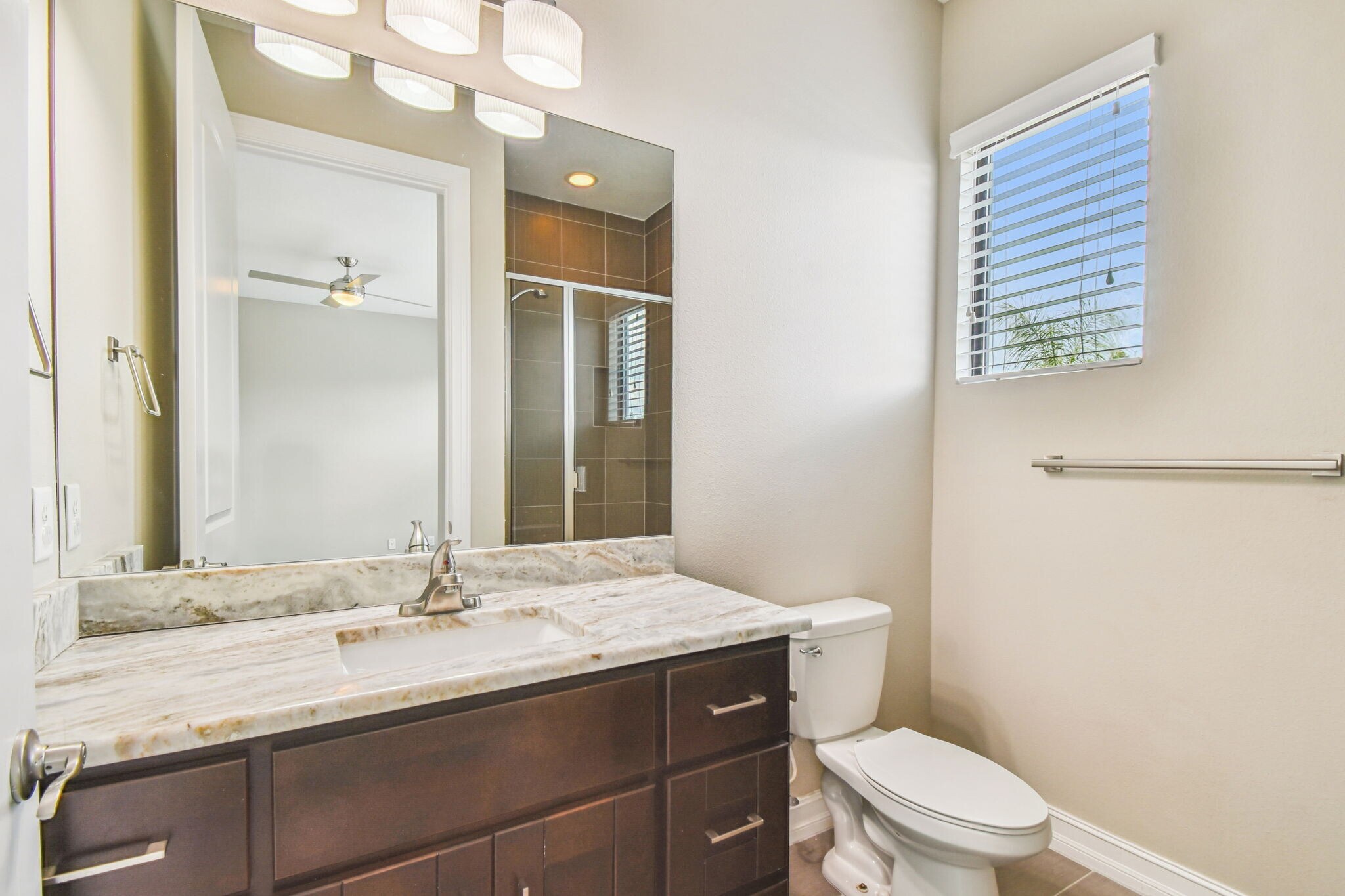 Building Photo - 622 S Matanzas Ave