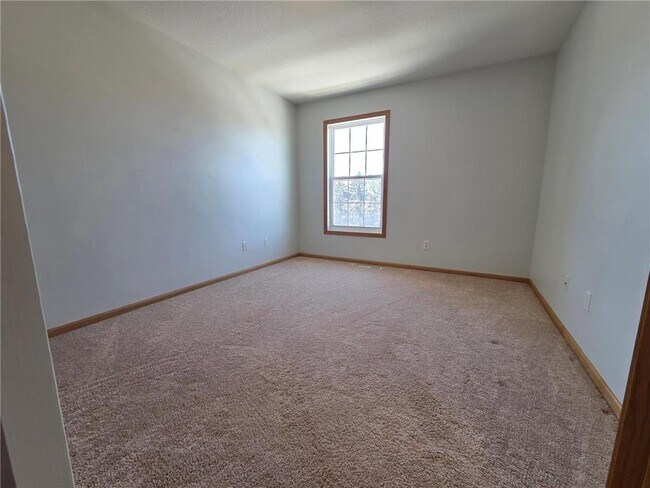 Building Photo - 15842 Frisian Ln