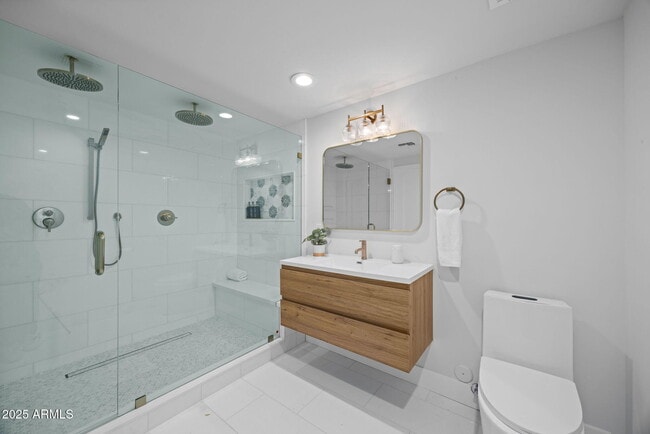 Building Photo - 10111 E Cholla St